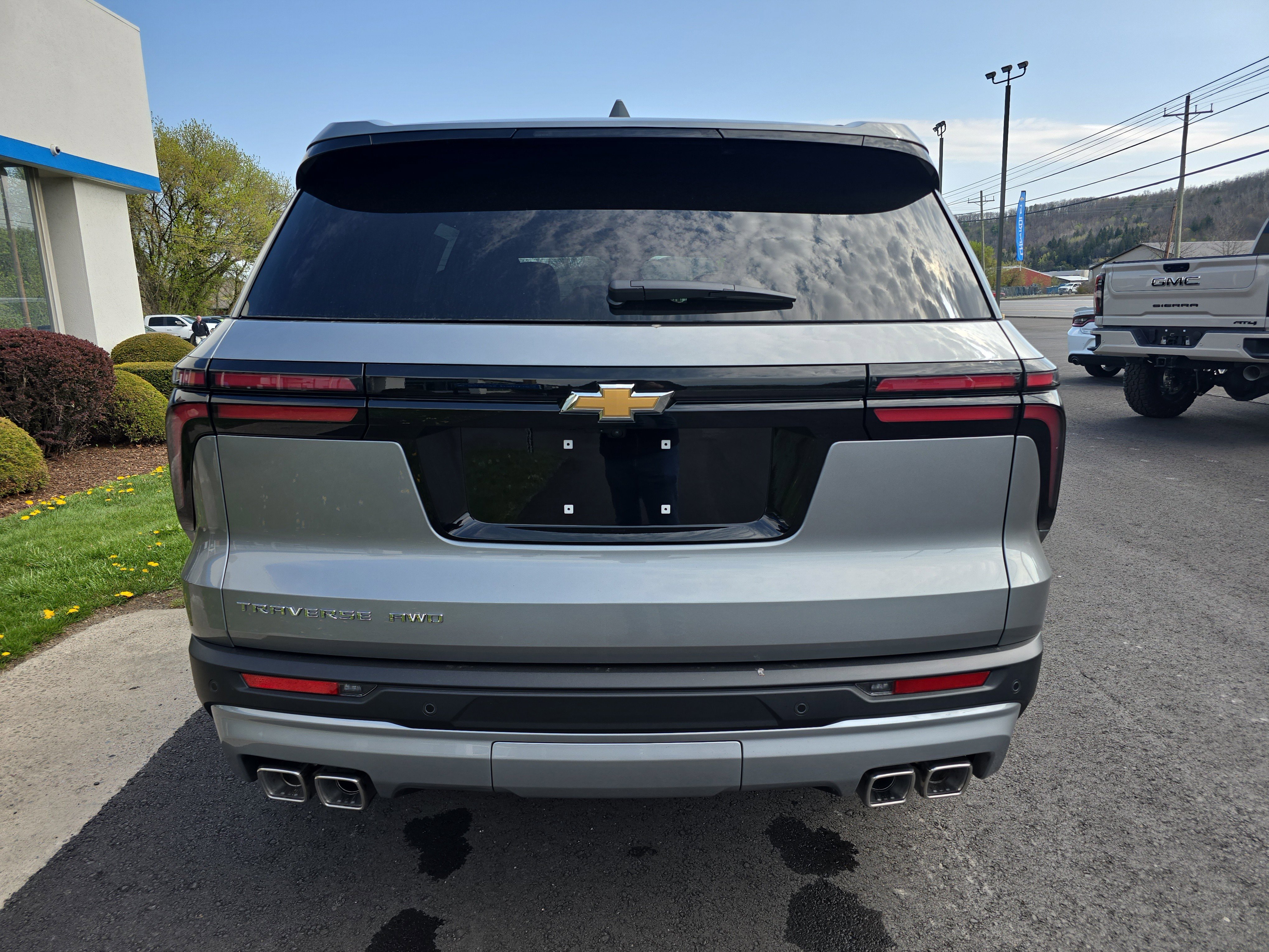 New 2026 Chevrolet Traverse LT AWD/4WD image 4