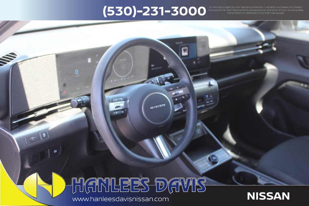 Used 2024 Hyundai Kona SE FWD image 11