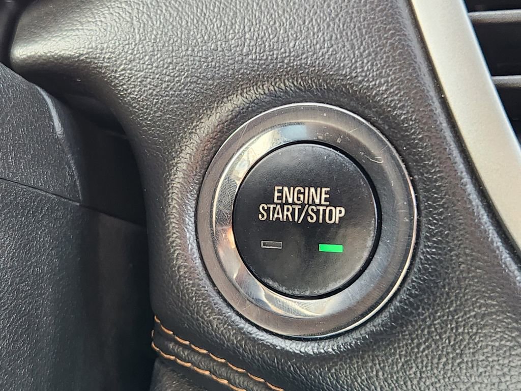 Used 2018 Chevrolet Trax LT w/ LT Convenience Package image 22