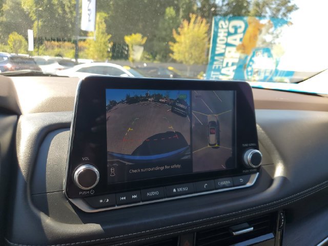 Used 2021 Nissan Rogue SL FWD image 35