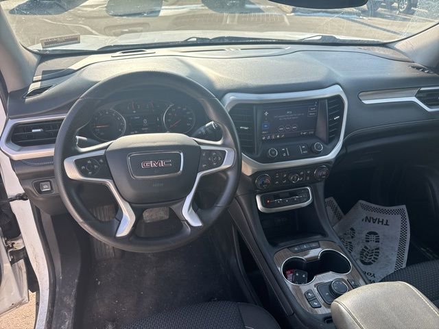 Used 2023 GMC Acadia SLE image 10