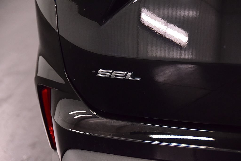 Used 2023 Ford Edge SEL w/ Convenience Package AWD/4WD image 13