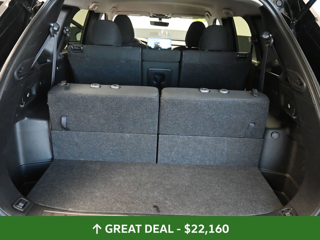 Used 2025 Mitsubishi Outlander ES image 19