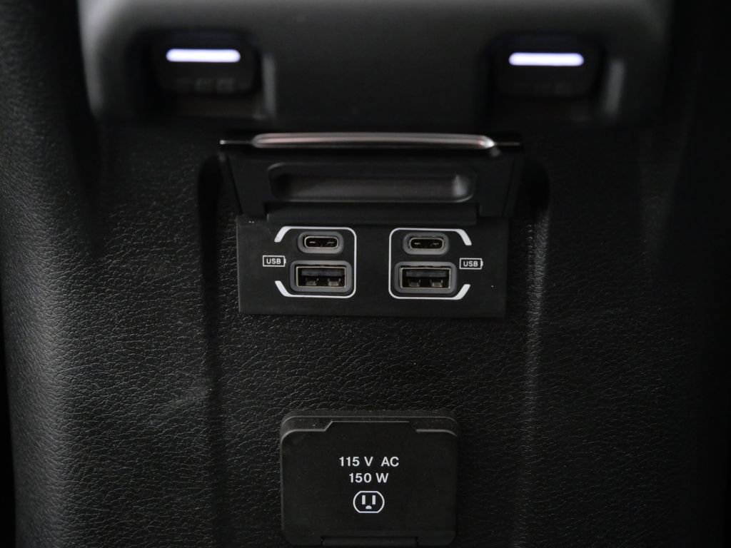 Used 2023 Jeep Wrangler Unlimited w/ Sun & Screen Package AWD/4WD image 26