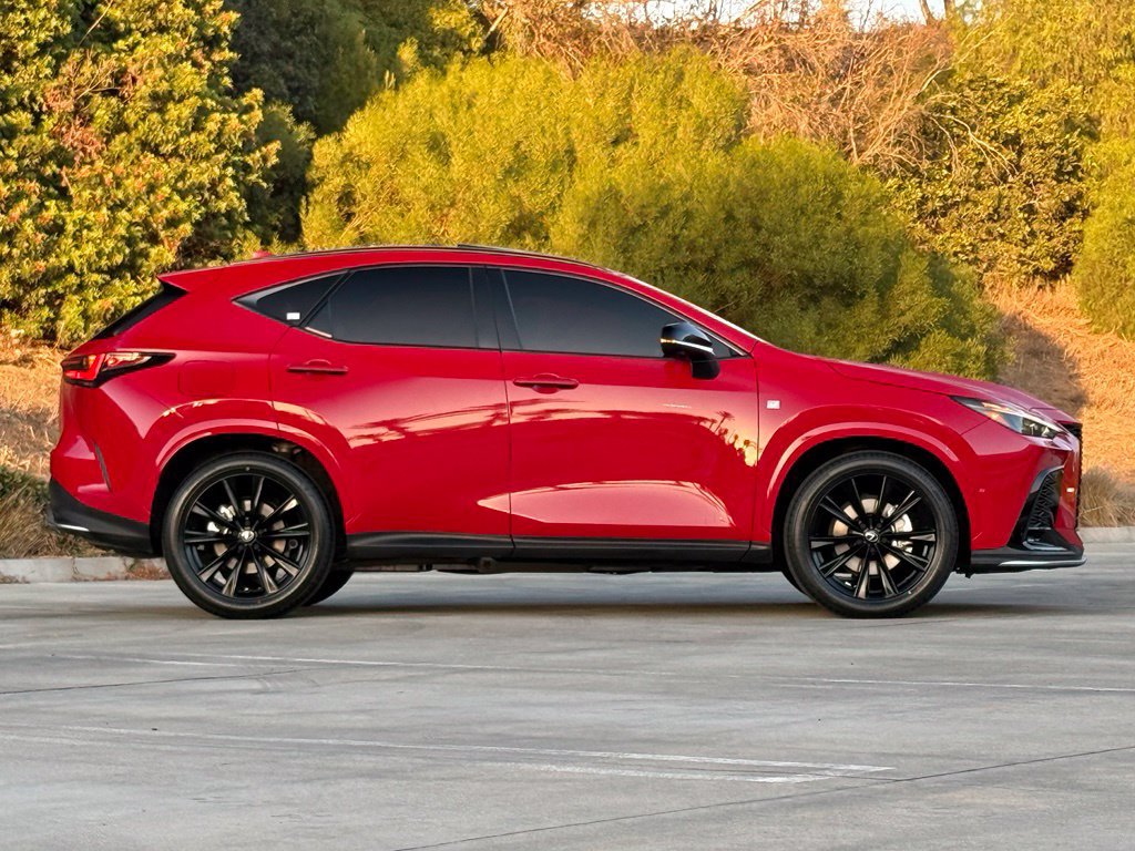Used 2025 Lexus NX 450h+ F Sport w/ Towing Package (2000 Lbs) AWD/4WD image 10