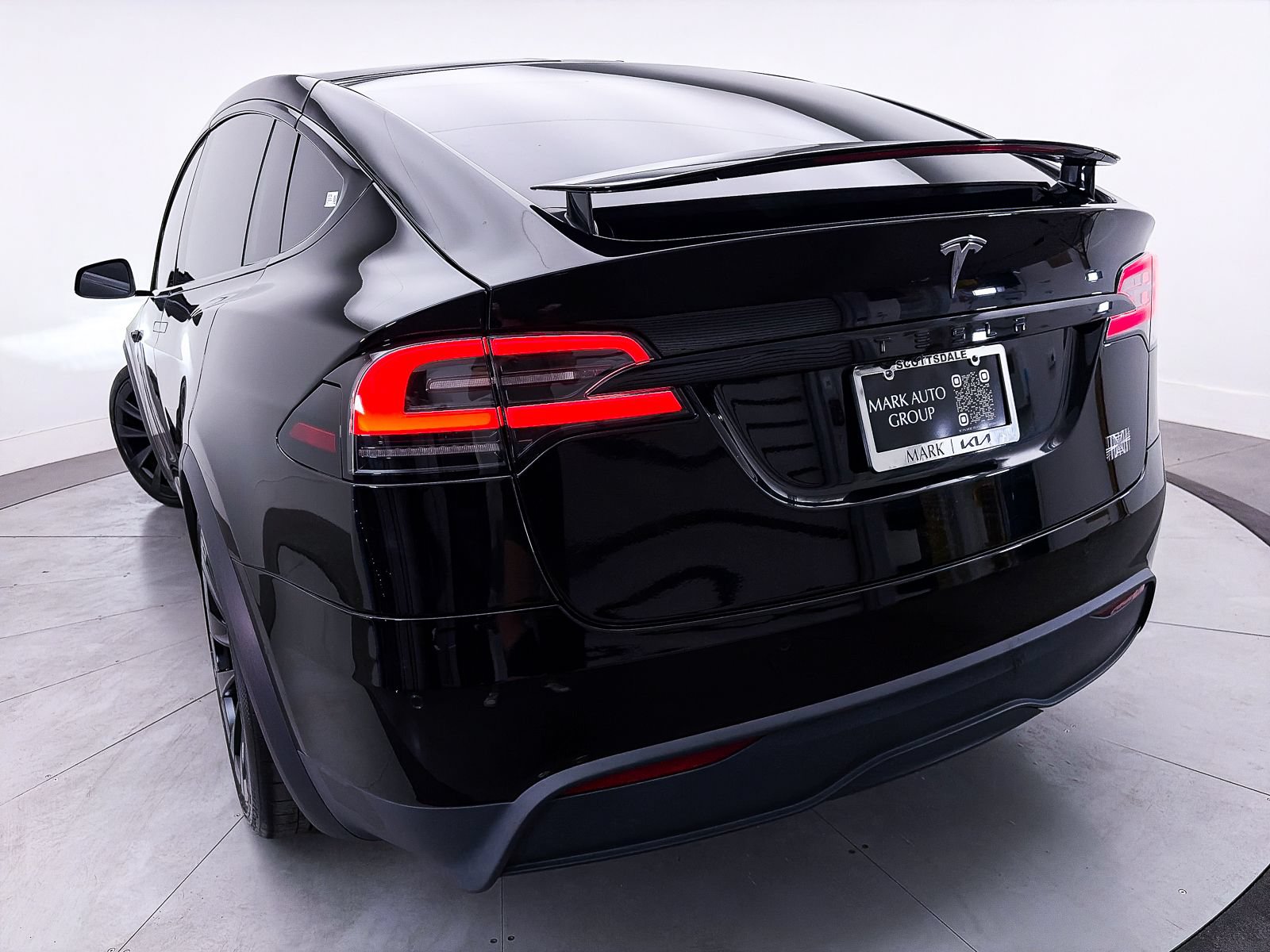 Used 2022 Tesla Model X Plaid AWD/4WD image 8