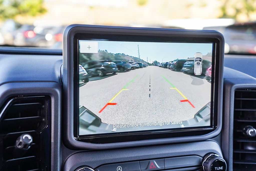 Used 2021 Ford Bronco Sport Outer Banks w/ Outer Banks Package (96D) AWD/4WD image 26
