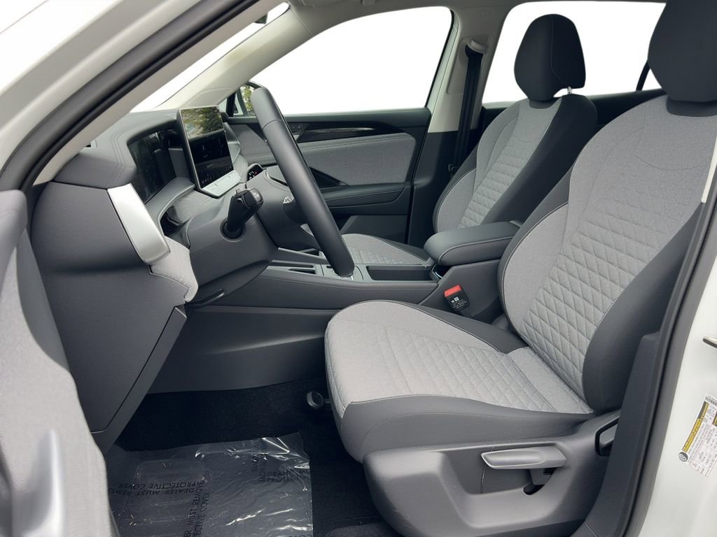Used 2025 Volkswagen Tiguan S AWD/4WD image 6