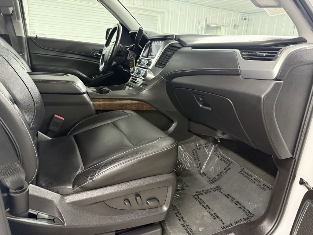 Used 2018 Chevrolet Suburban LT image 38