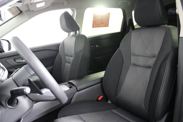 Certified 2024 Nissan Rogue SV FWD image 20