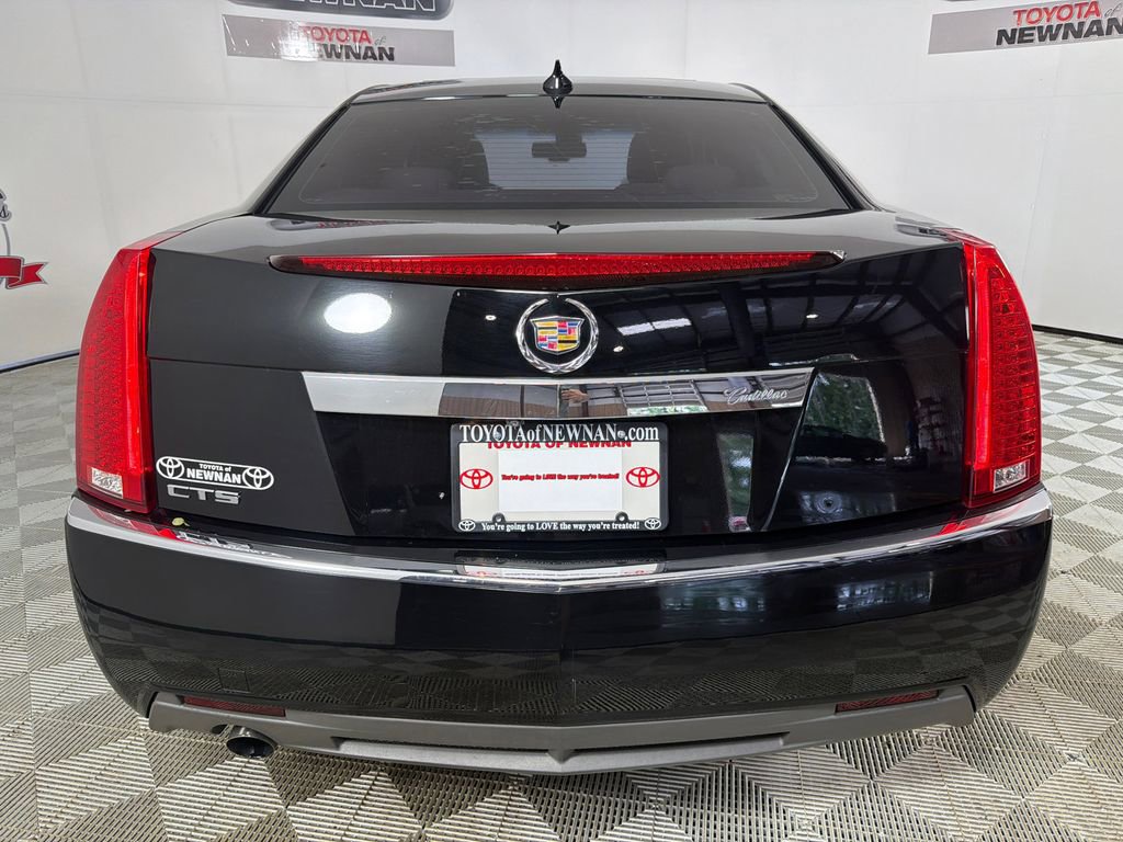 Used 2013 Cadillac CTS Luxury RWD image 5