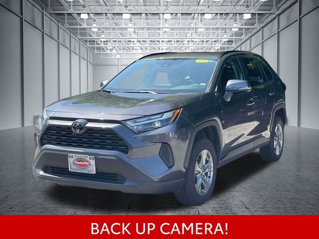 Certified 2025 Toyota RAV4 XLE AWD/4WD image 4