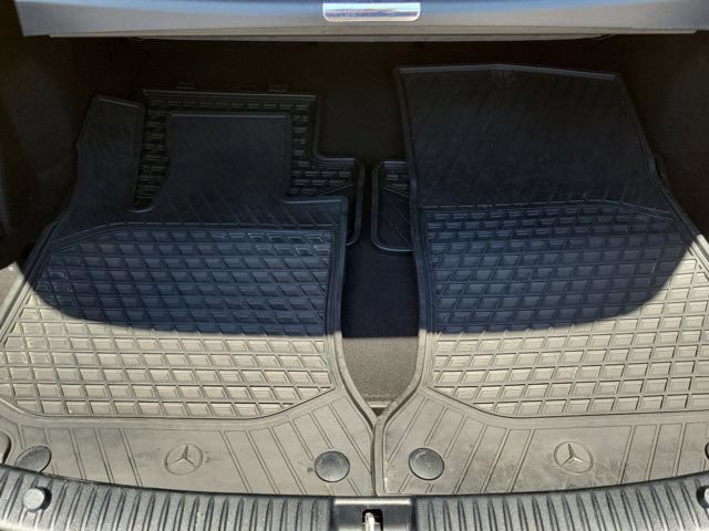 Used 2021 Mercedes-Benz C 300 Sedan image 6