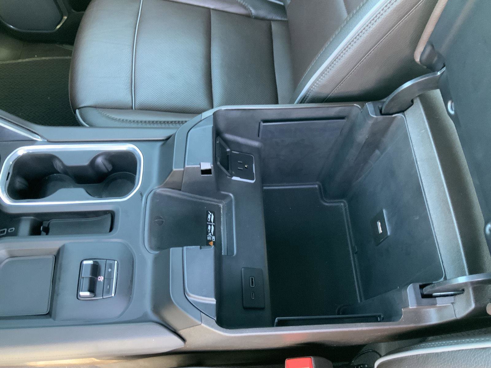 Used 2024 GMC Sierra 3500 Denali image 53