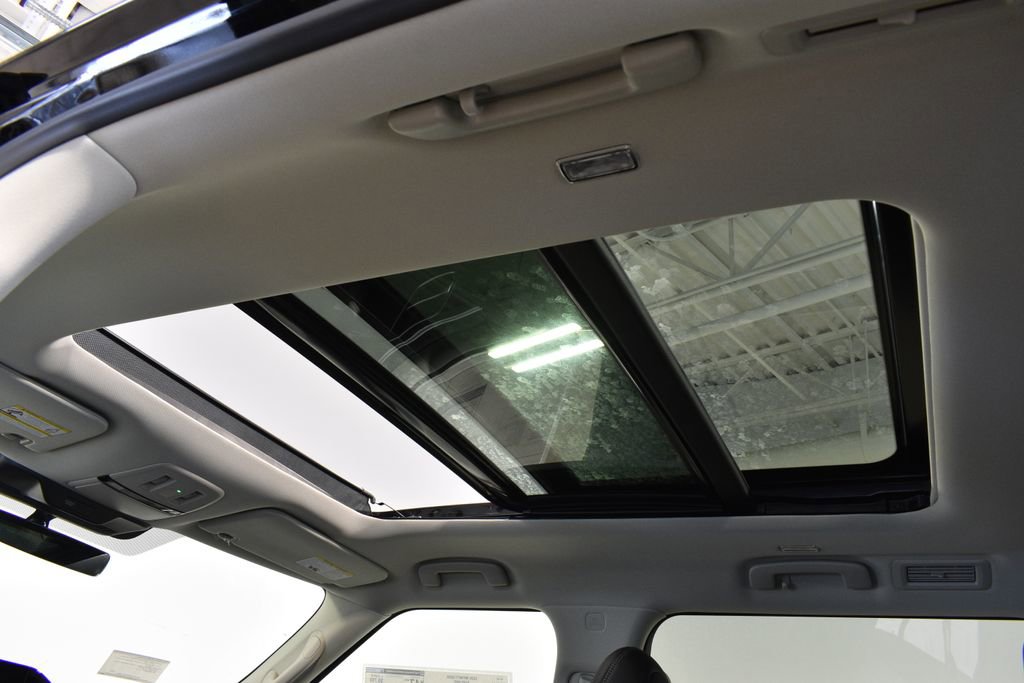 New 2026 INFINITI QX80 Pure w/ Cargo Package image 34