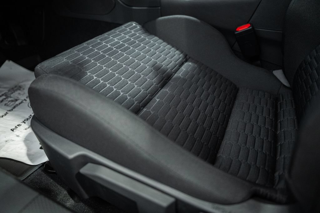 New 2026 Toyota GR86 RWD image 31
