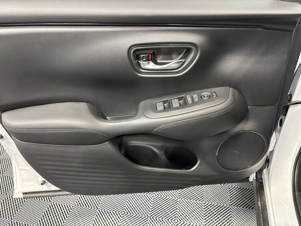 New 2026 Honda HR-V LX image 19