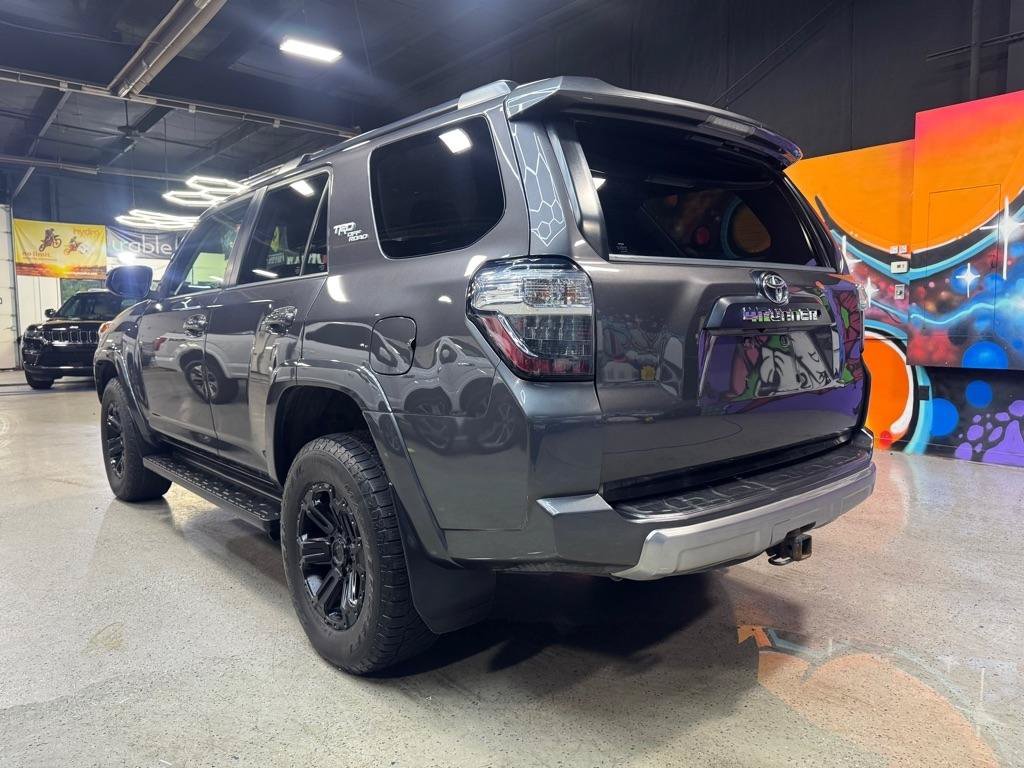 Used 2019 Toyota 4Runner TRD Off-Road AWD/4WD image 3