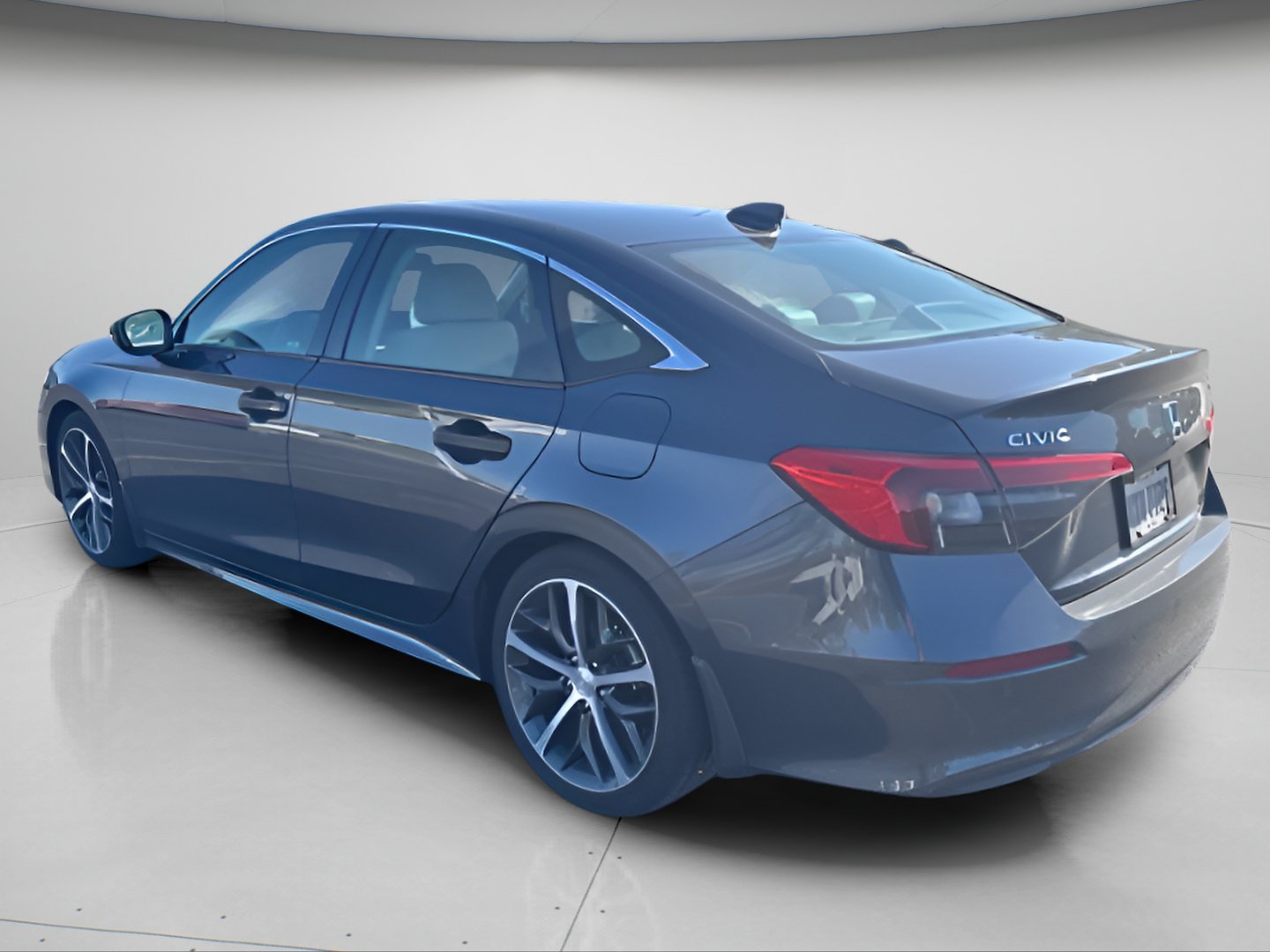Used 2024 Honda Civic Touring image 5