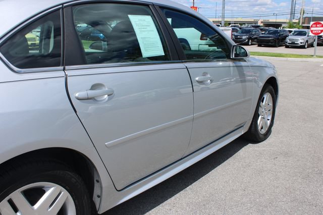 Used 2013 Chevrolet Impala LT w/ LT Sunroof Package FWD image 40