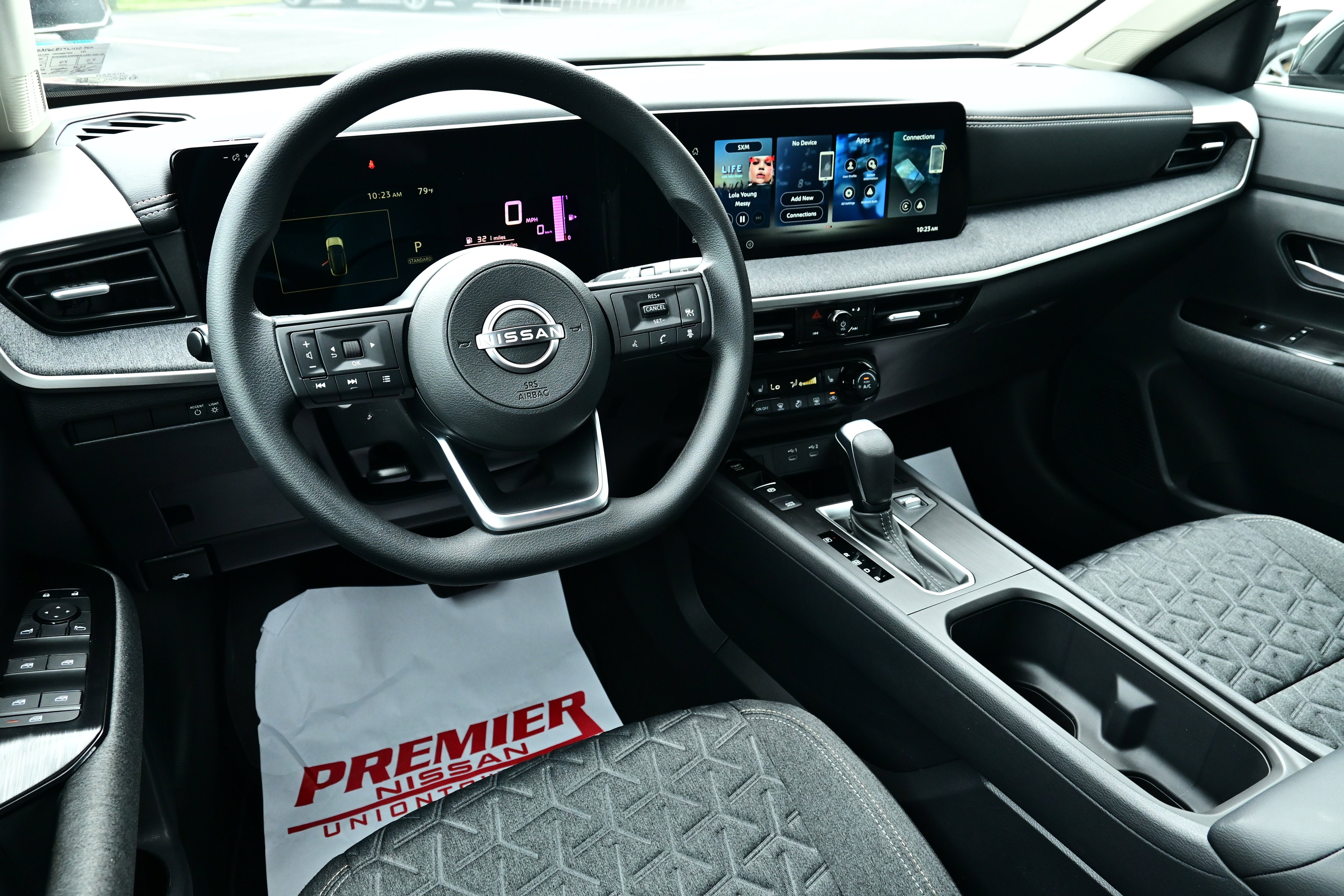New 2026 Nissan Kicks SV w/ SV Premium Package AWD/4WD image 20