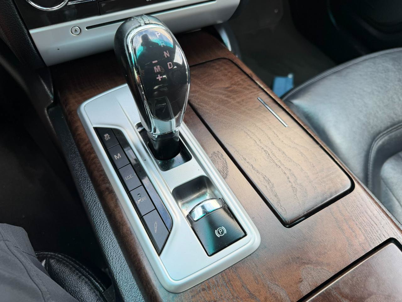 Used 2016 Maserati Quattroporte S RWD image 36