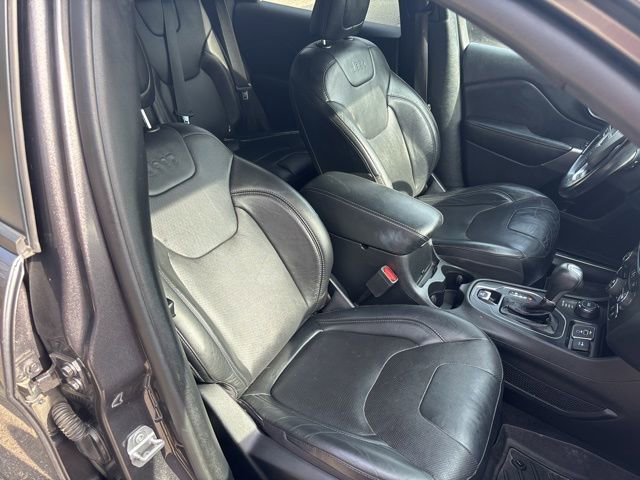 Used 2020 Jeep Cherokee High Altitude AWD/4WD image 30