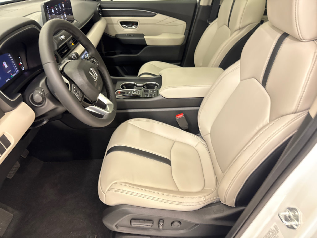 New 2026 Honda Pilot Touring image 18