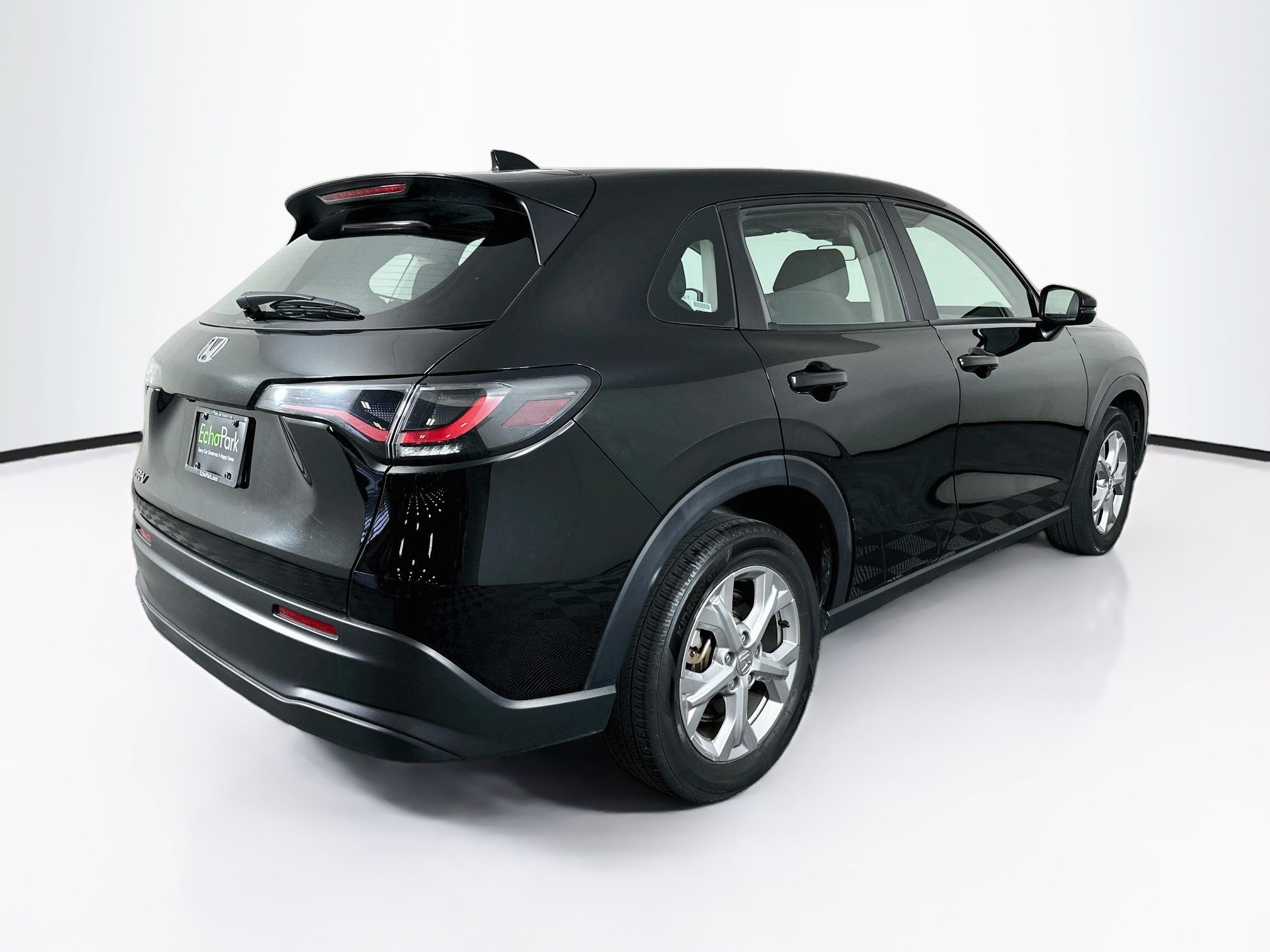 Used 2025 Honda HR-V LX image 9