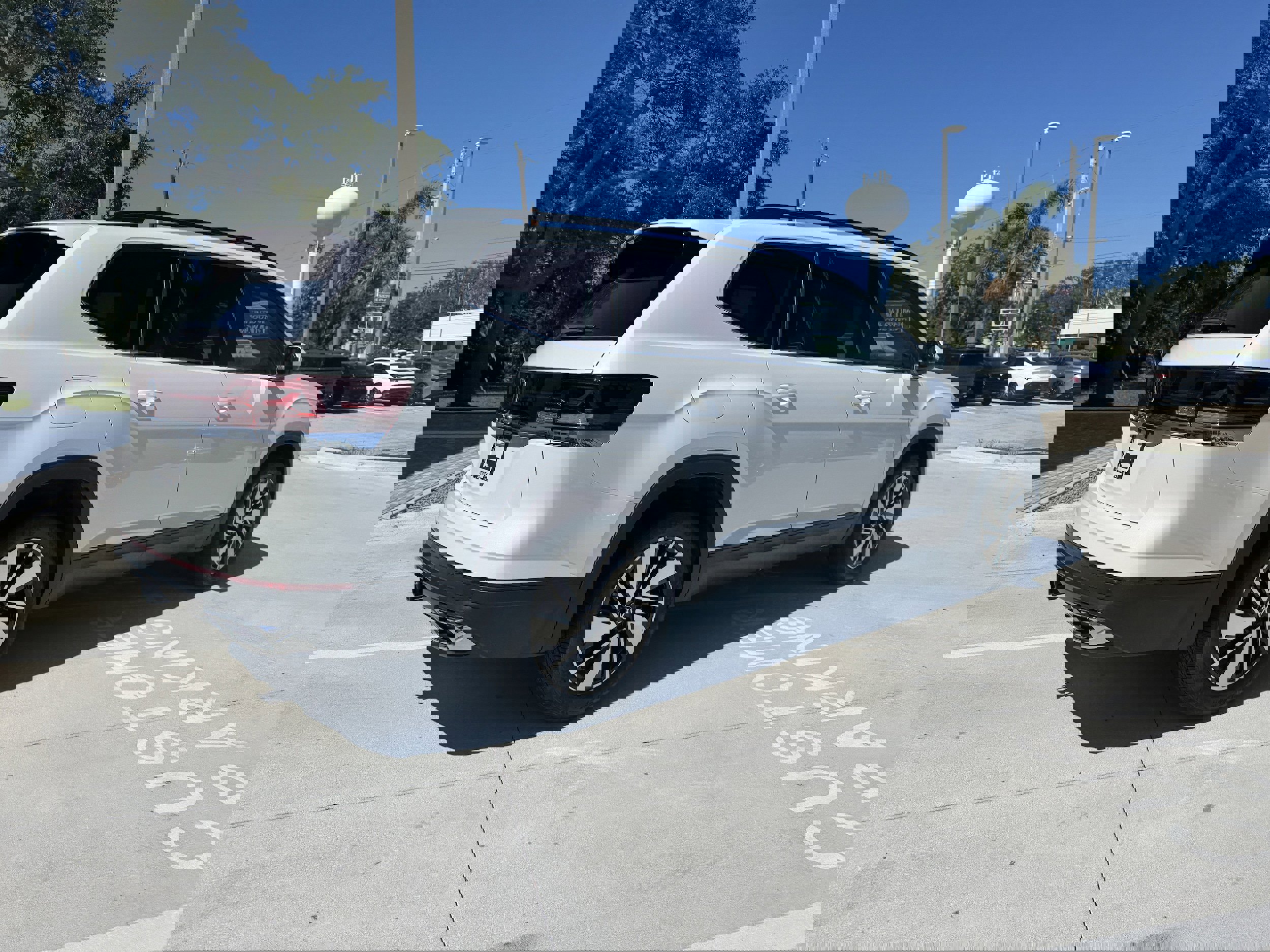 New 2026 Volkswagen Atlas SE image 3