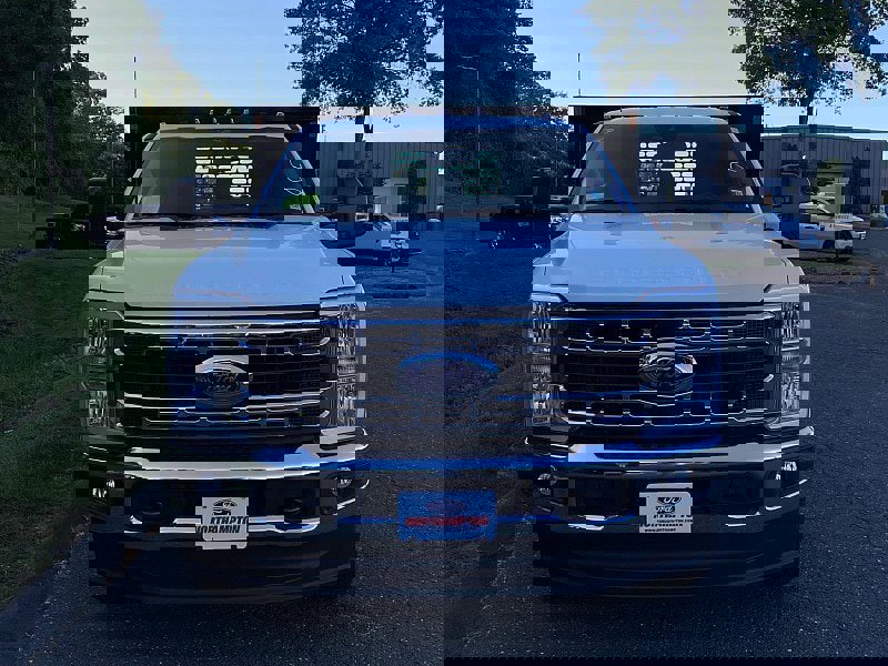 New 2026 Ford F350 XL w/ XL Chrome Package image 2