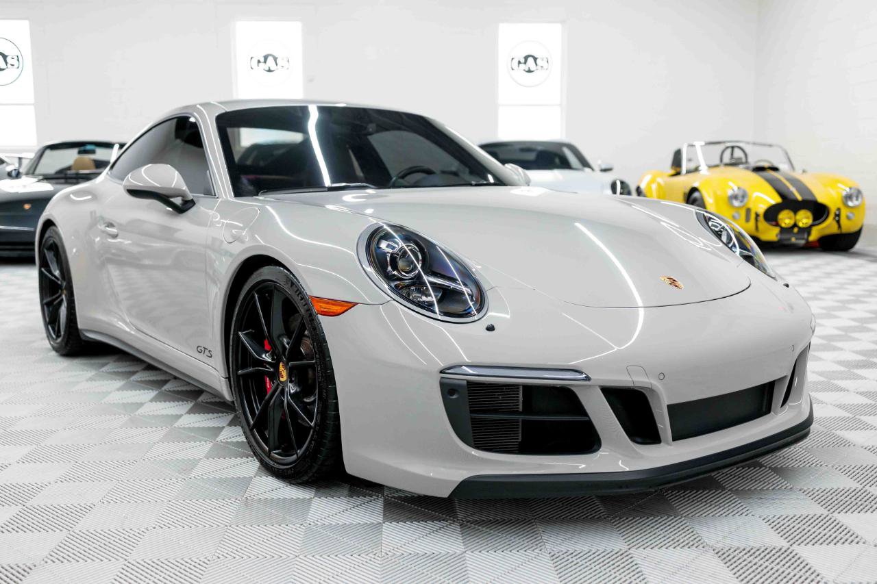 Used 2018 Porsche 911 Carrera GTS RWD image 5