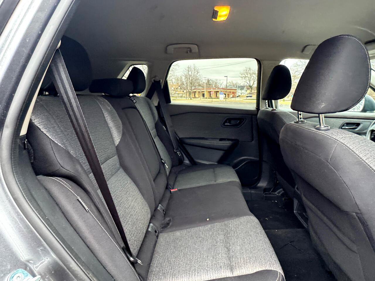Used 2021 Nissan Rogue S AWD/4WD image 38