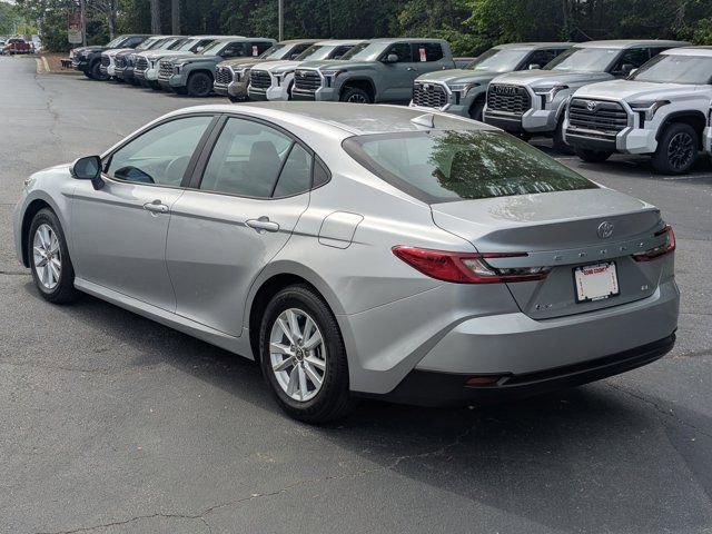 Used 2026 Toyota Camry LE FWD image 5
