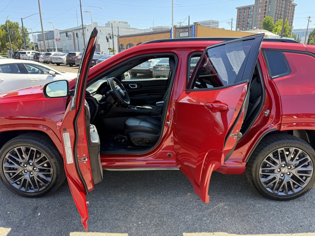 Used 2023 Jeep Compass Limited image 24