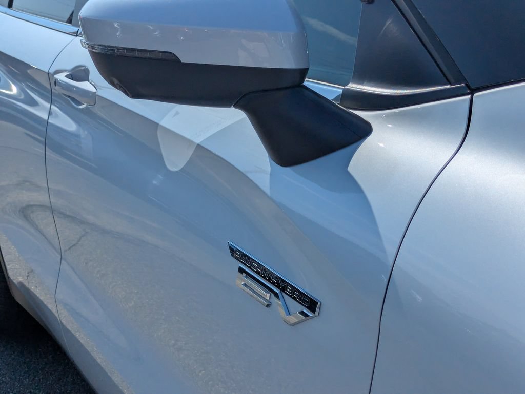 New 2025 Mitsubishi Outlander SE AWD/4WD image 10