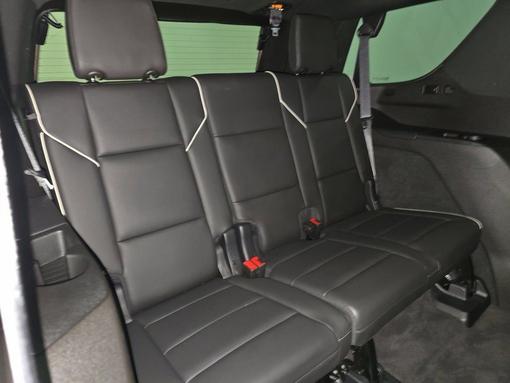 Used 2021 Cadillac Escalade Premium Luxury w/ Driver Assist Tech Package image 10