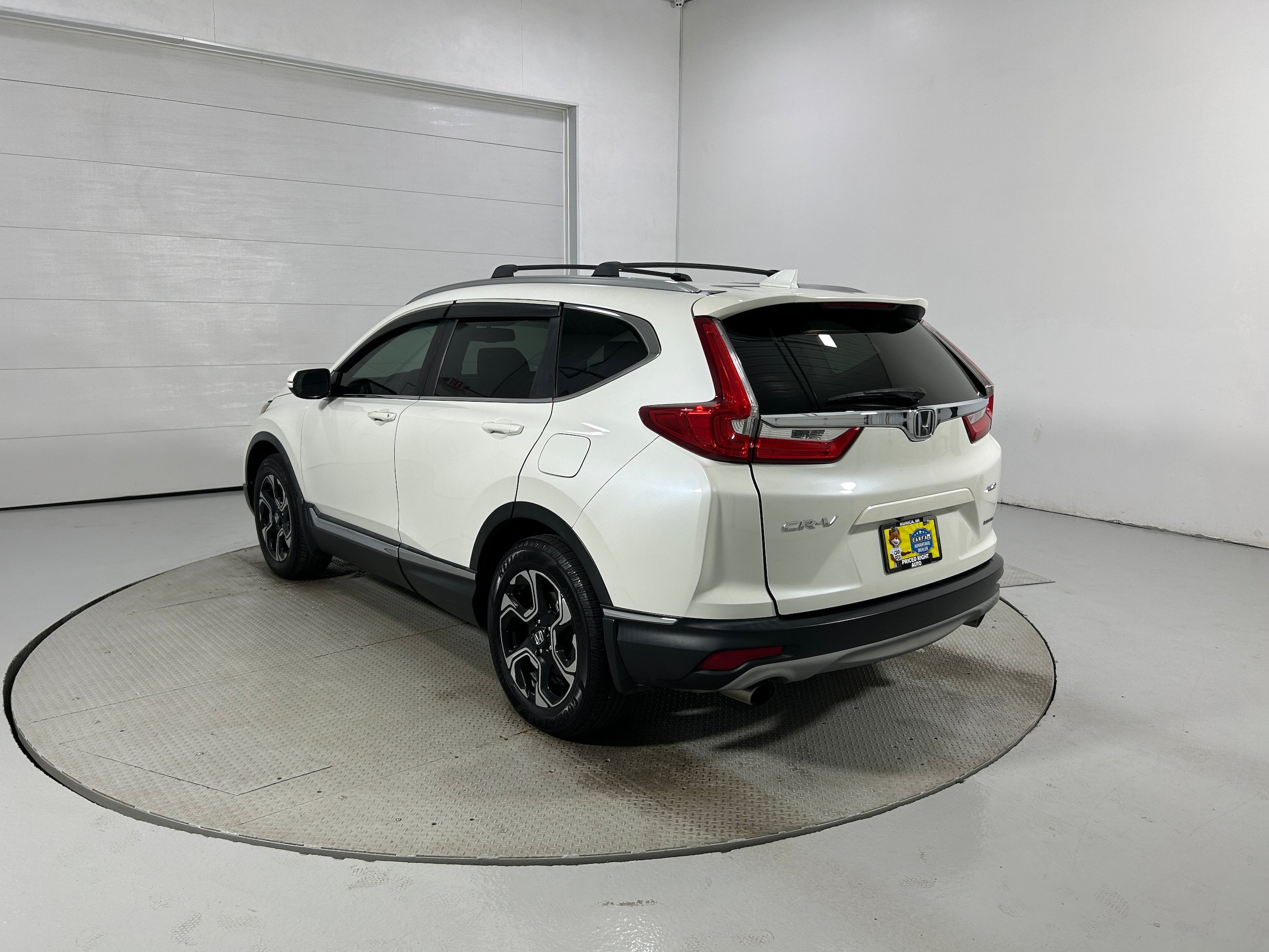 Used 2018 Honda CR-V Touring image 21
