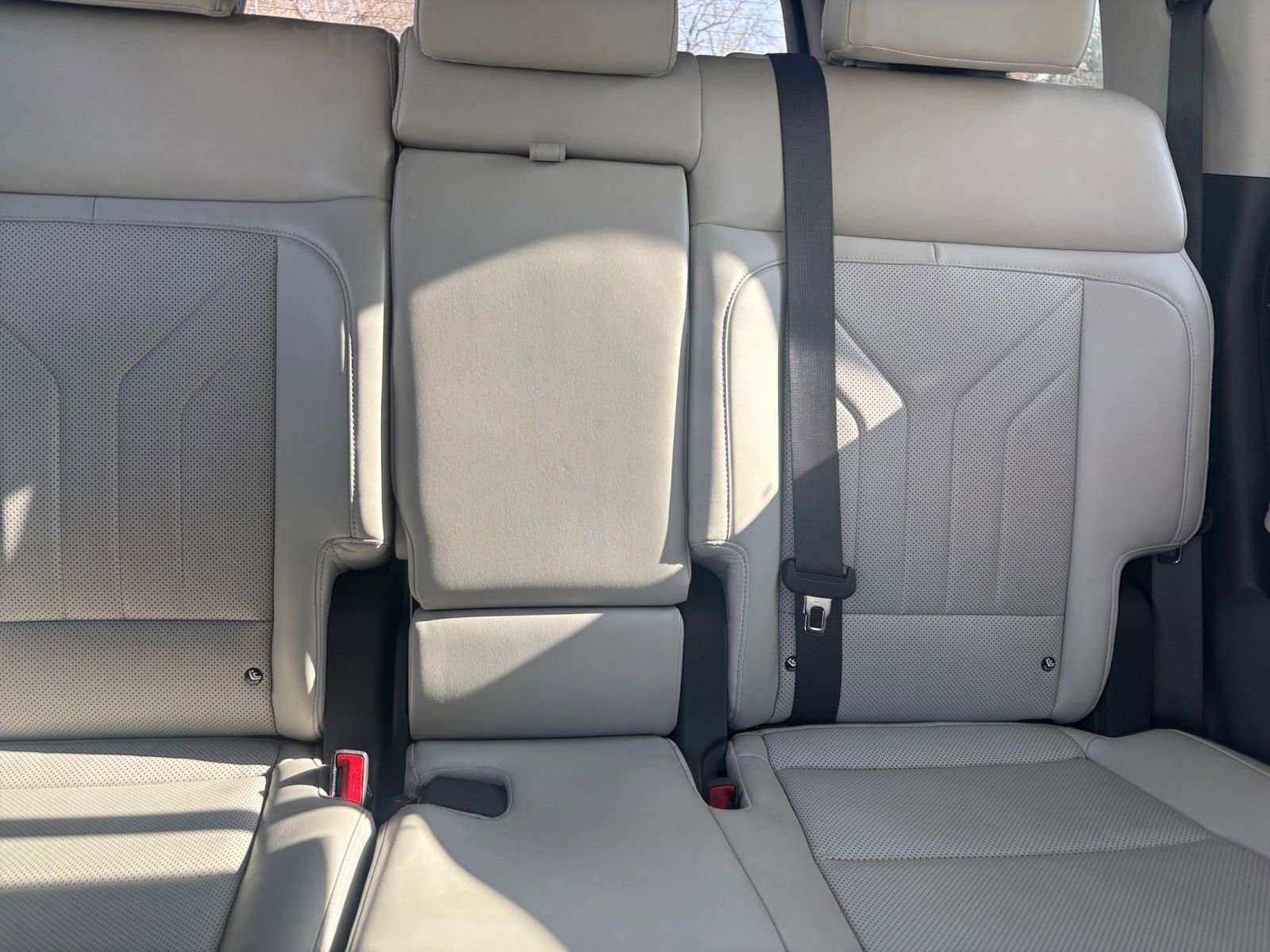 Used 2025 Hyundai Santa Fe SEL image 36