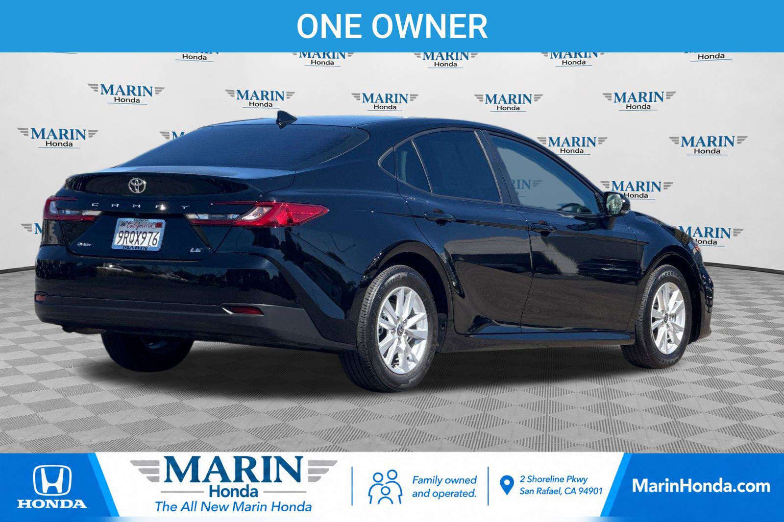 Used 2025 Toyota Camry LE FWD image 3