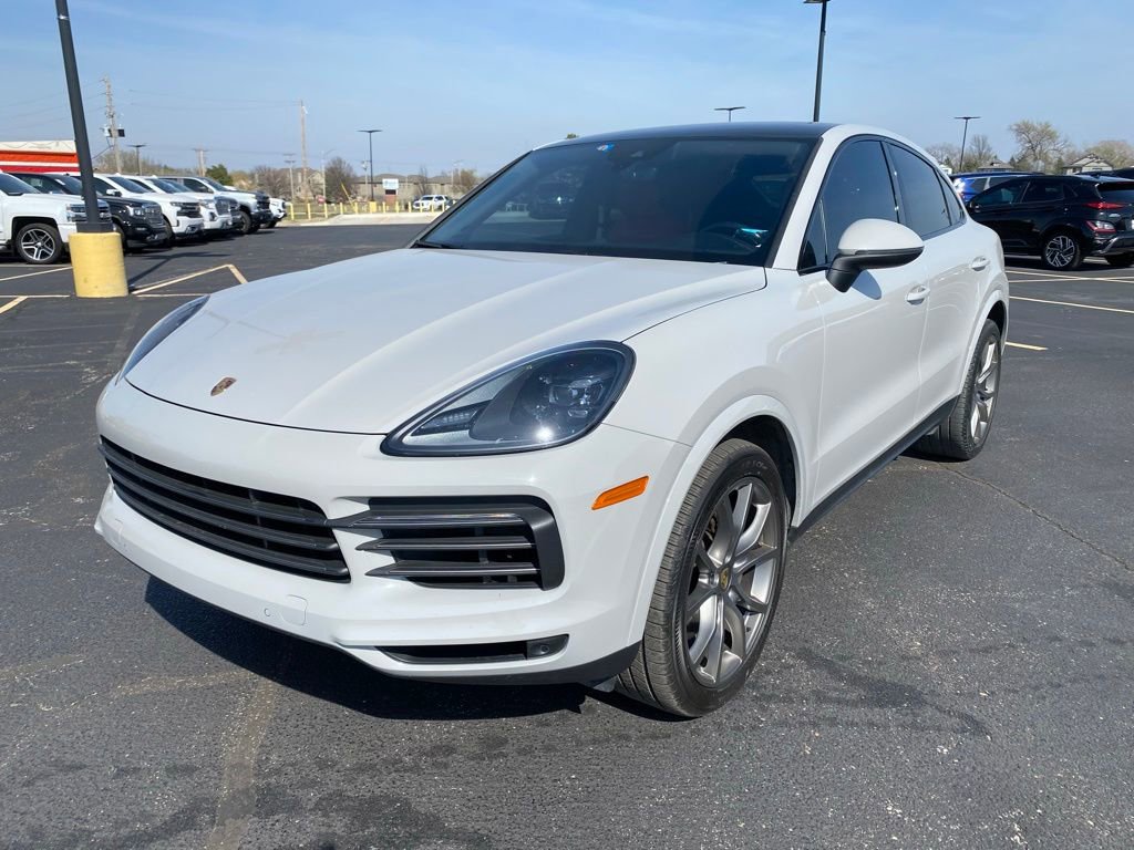 Used 2023 Porsche Cayenne Coupe AWD/4WD image 5