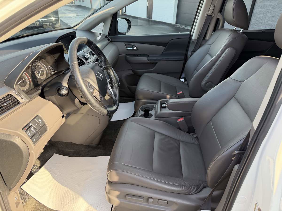 Used 2016 Honda Odyssey Touring image 10