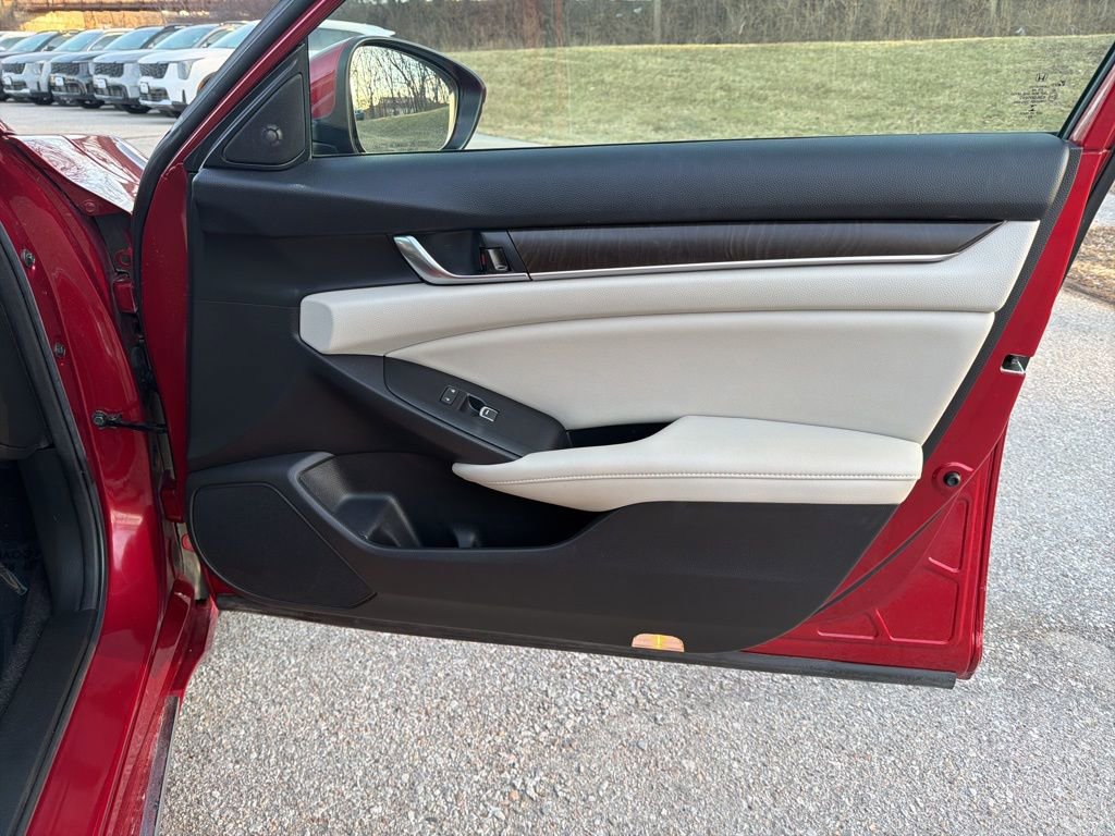 Used 2021 Honda Accord EX-L image 24