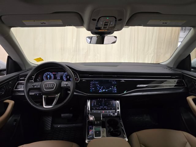 Used 2025 Audi Q8 Premium AWD/4WD image 30