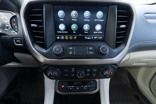 Used 2022 GMC Acadia Denali w/ Denali Ultimate Package image 19