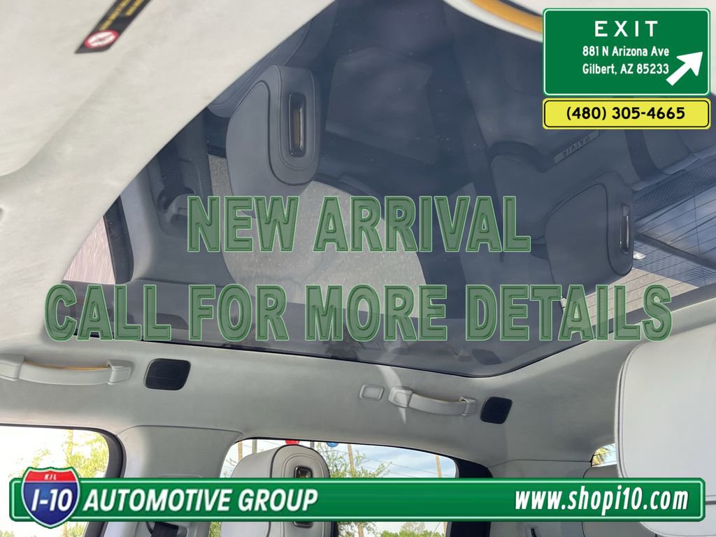 Used 2022 Rivian R1T Adventure image 3