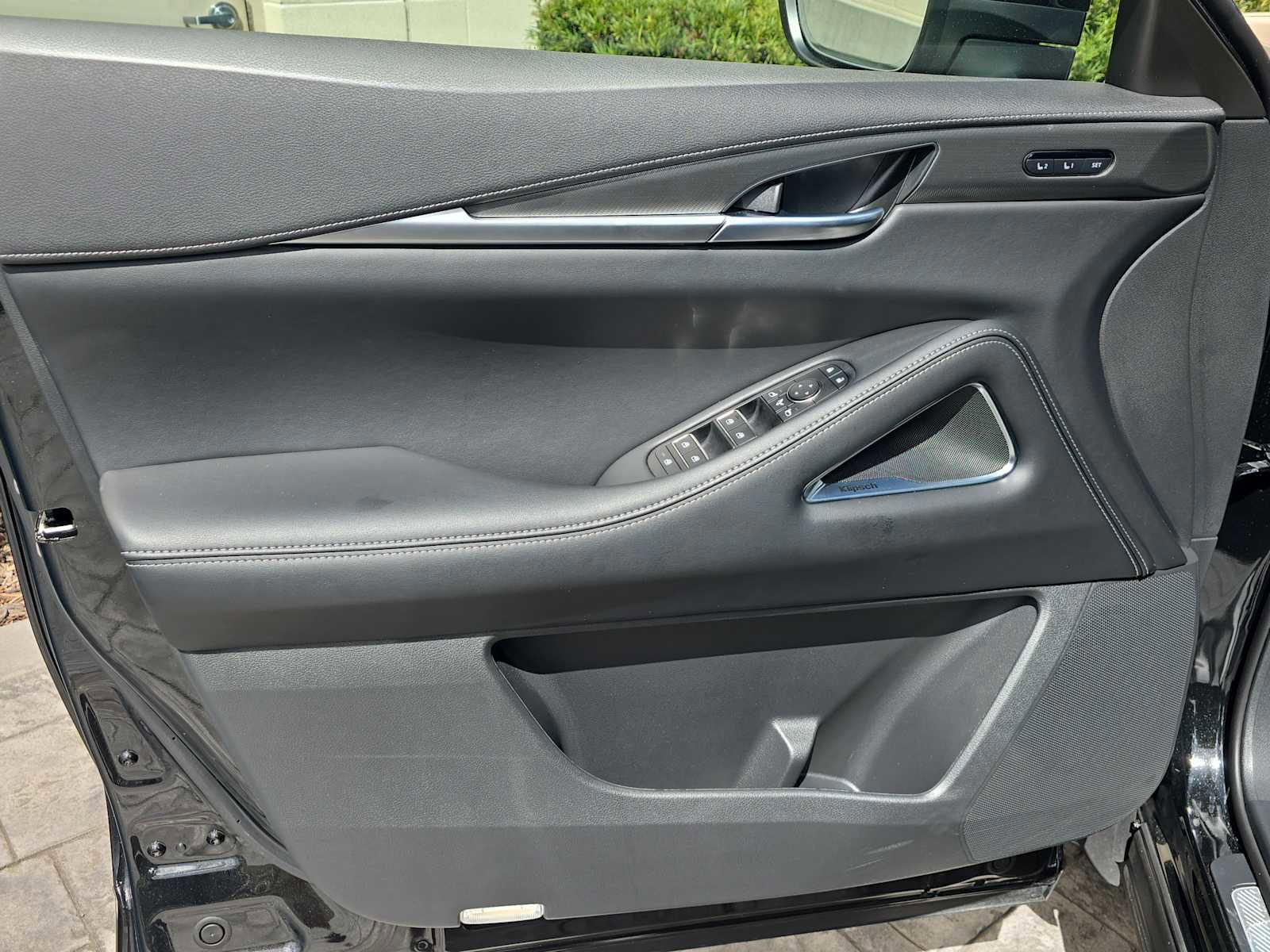 Certified 2026 INFINITI QX60 Luxe w/ Cargo Package image 15