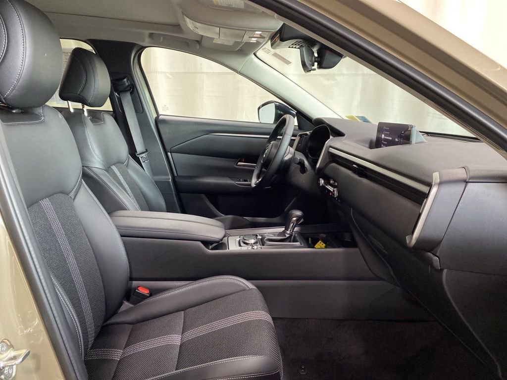 Certified 2026 MAZDA CX-50 Meridian Edition w/ Cargo Package image 11