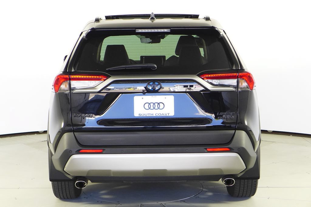 Used 2023 Toyota RAV4 Limited AWD/4WD image 8