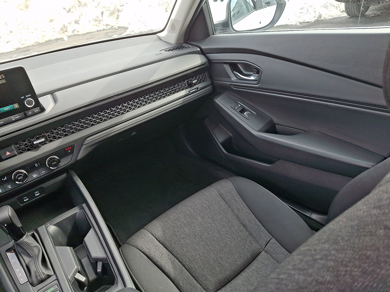 Used 2024 Honda Accord EX image 12